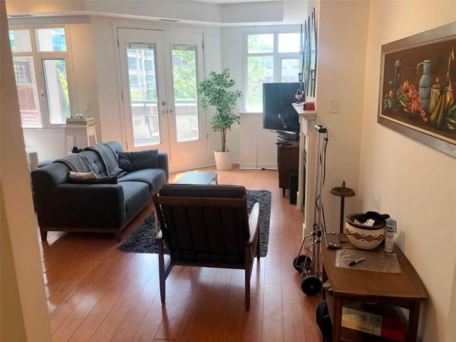 309 - 500 Richmond St W