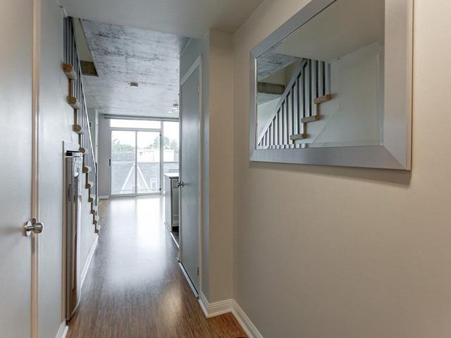 518 - 954 King  St W