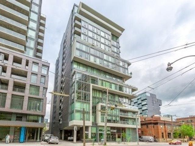 220 - 95 Bathurst St