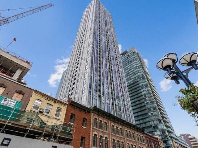 5102 - 1 Yorkville Ave