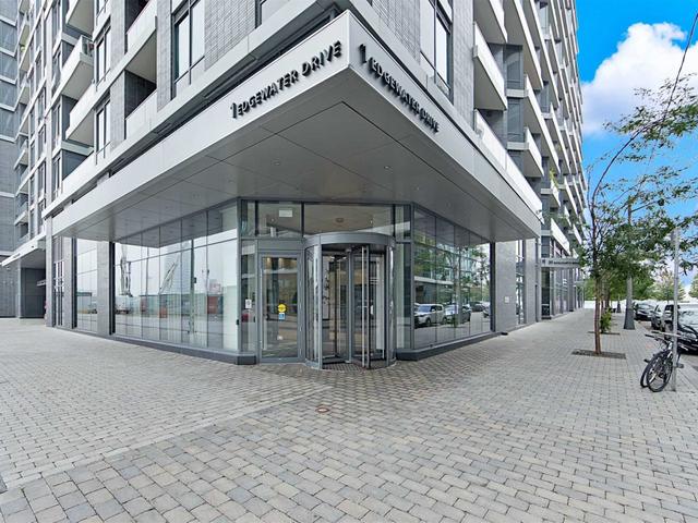 502 - 1 Edgewater Dr