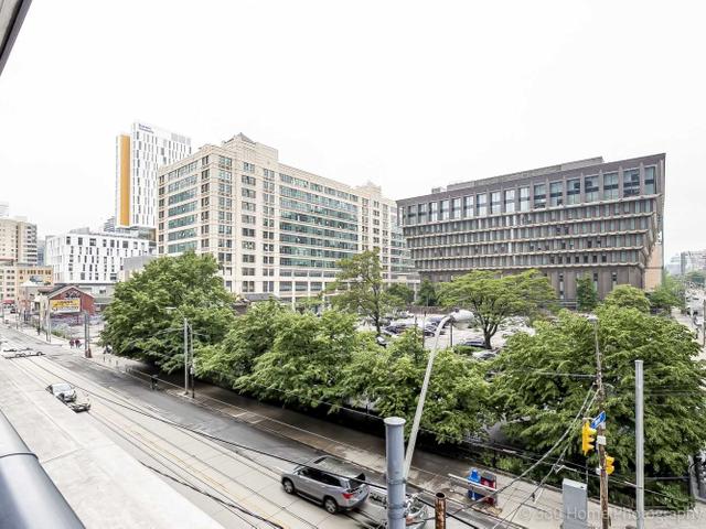 409 - 159 Dundas St E
