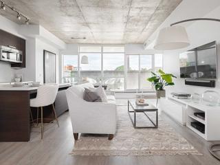 402 - 1205 Queen St