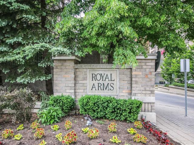 2217 - 5418 Yonge St