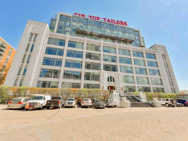 211 - 637 Lake Shore Blvd