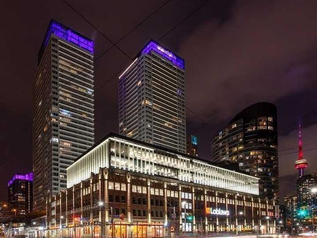 4007 - 19 Bathurst St