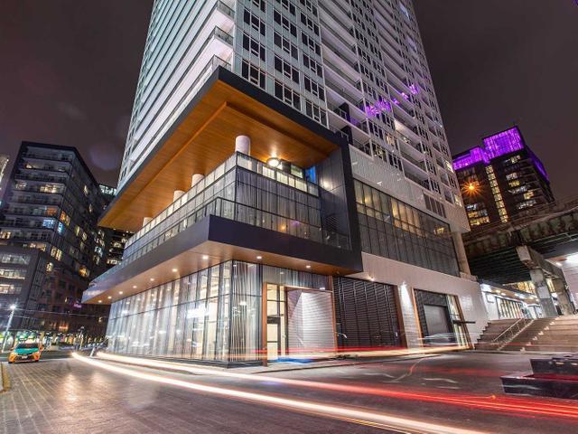 2707 - 19 Bathurst St