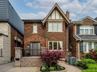 11 Ronan Ave