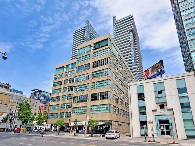 212 - 188 Eglinton Ave E