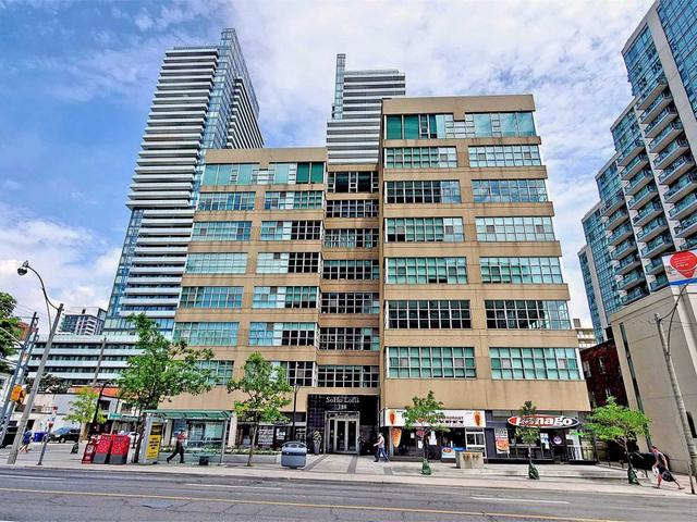 212 - 188 Eglinton Ave E