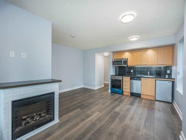 309 - 19 Avondale Ave