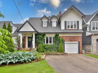 18 Burnham Rd