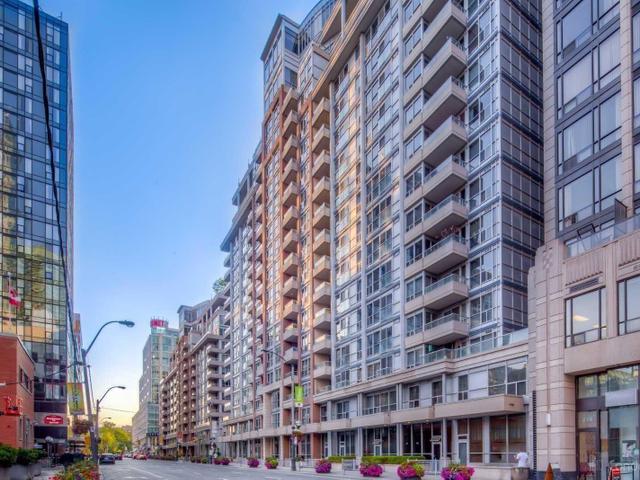 336 - 250 Wellington St W