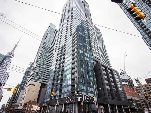 2802 - 295 Adelaide St W