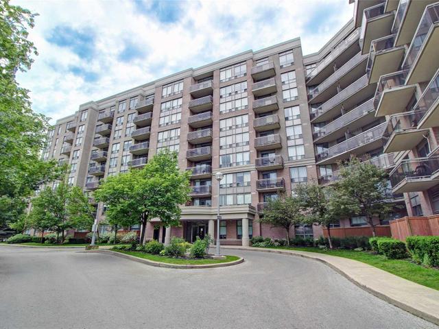 719 - 1720 Eglinton Ave E