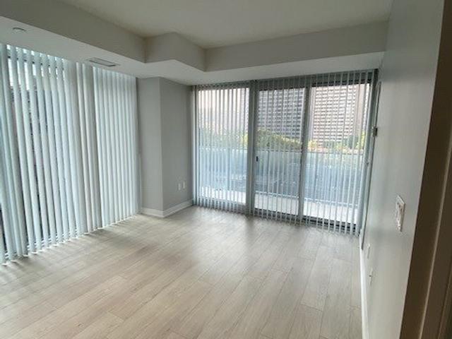 802 - 50 Wellesley St E