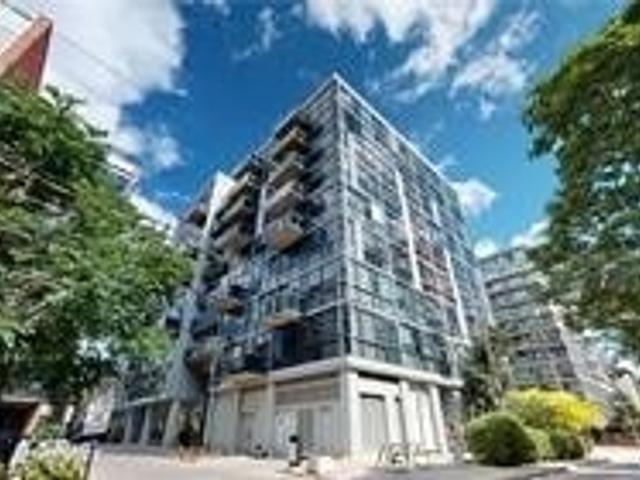 701 - 60 Bathurst St