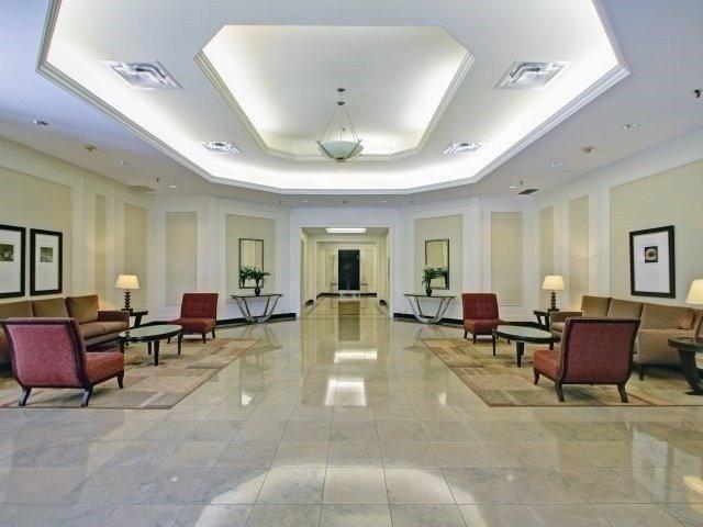 2308 - 8 Hillcrest Ave