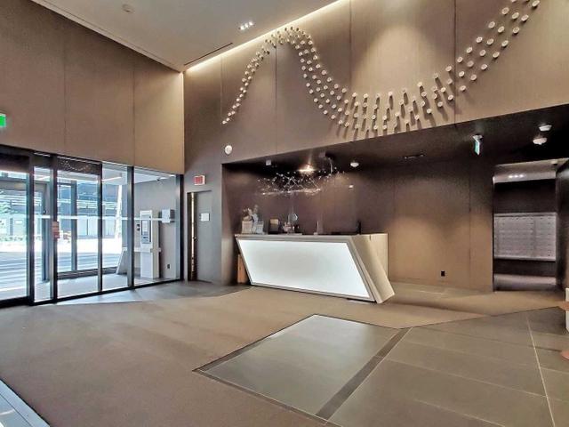 3003 - 181 Dundas St E