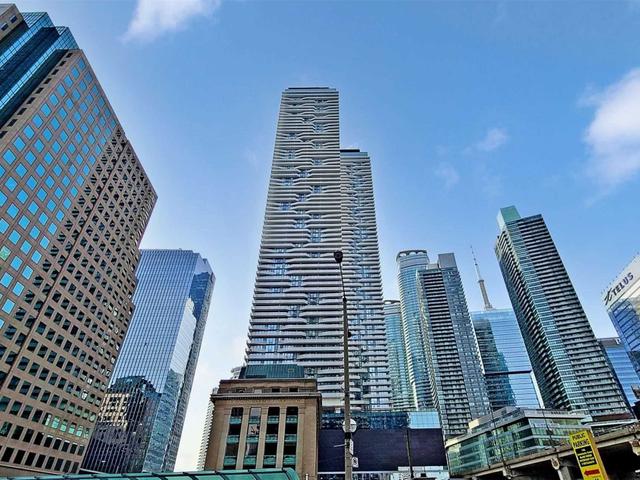 3806 - 88 Harbour St