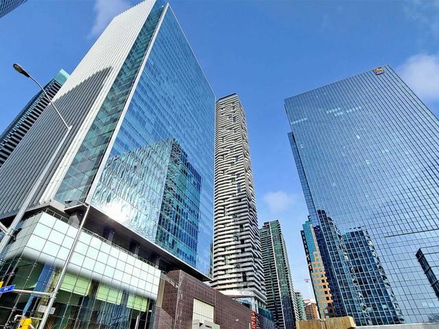 3806 - 88 Harbour St