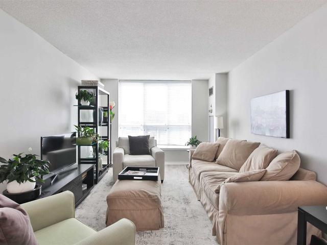 1309 - 21 Overlea Blvd