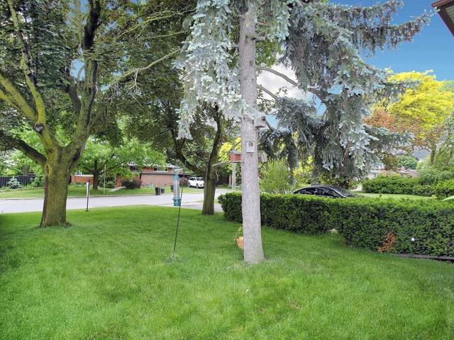 116 Castlegrove Blvd