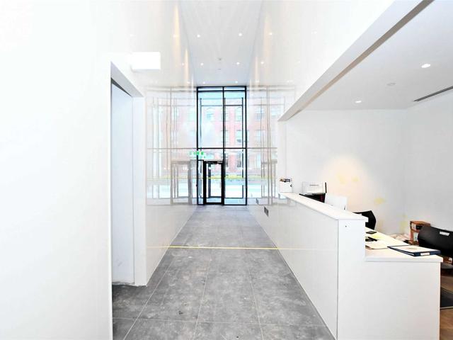 2003 - 55 Ontario St