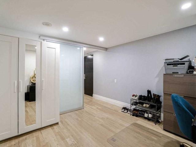 109 - 95 Bathurst St