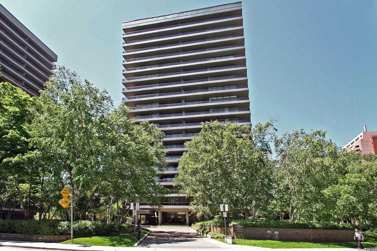 1702/3 20 Avoca Ave, Toronto Sold, C5270707 Condos.ca
