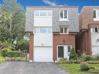 88 Loganberry Cres