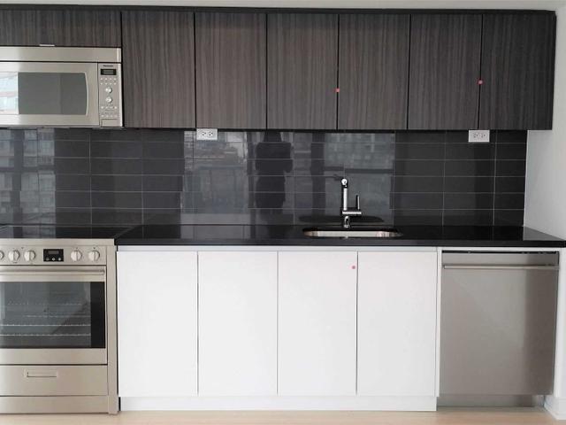 1001 - 75 Queens Wharf Rd