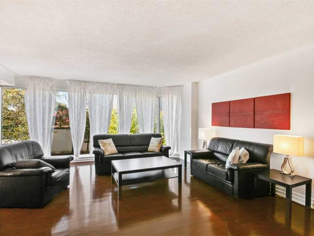 203 - 251 Queens Quay W