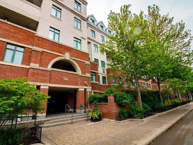 312 - 500 Richmond St W