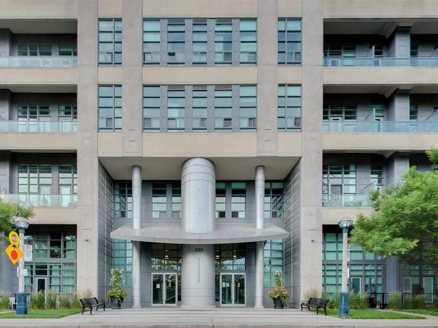 202 - 380 Macpherson Ave