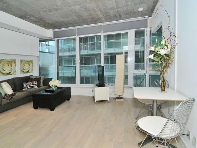 316 - 75 Portland St