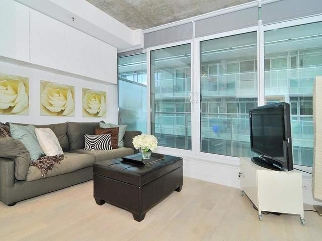 316 - 75 Portland St