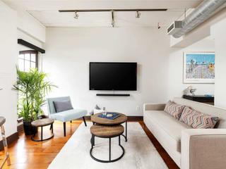 410 - 183 Dovercourt Rd