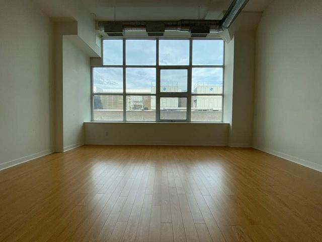 1030 - 155 Dalhousie St