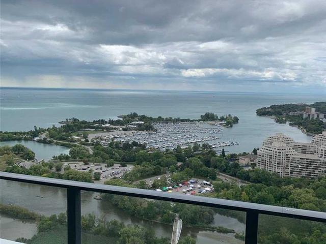 3220 - 30 Shorebreeze Dr