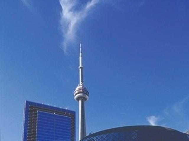 1702 - 300 Front St W