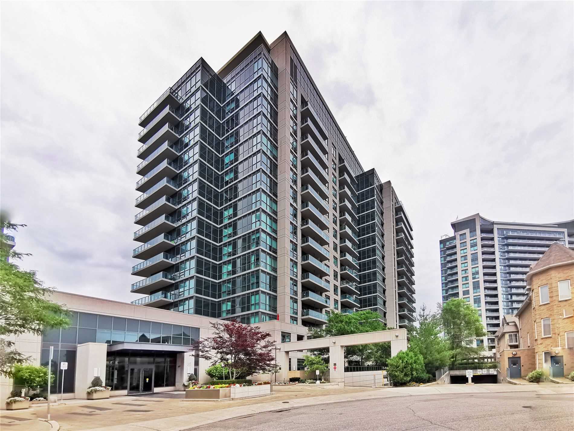 1507 35 Brian Peck Cres, East York Suspended, C5289961 Condos.ca
