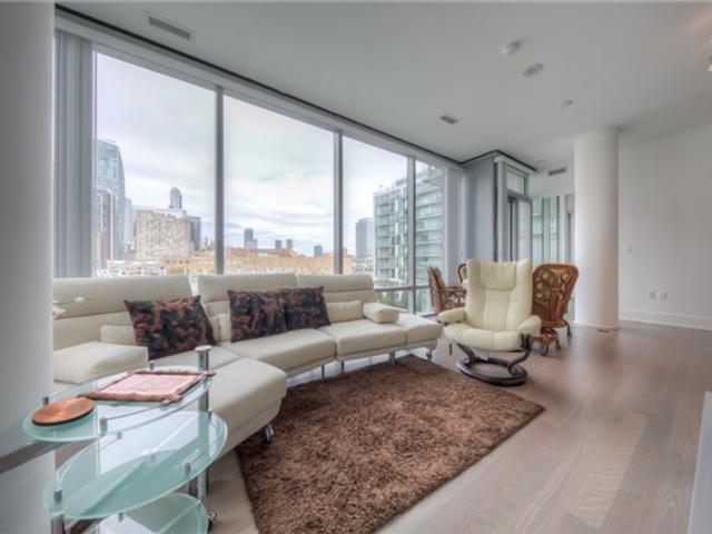 403 - 39 Queens Quay