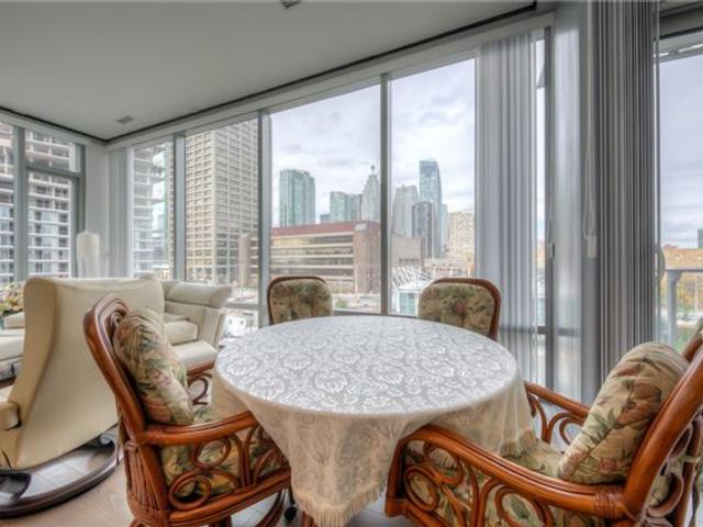 403 - 39 Queens Quay