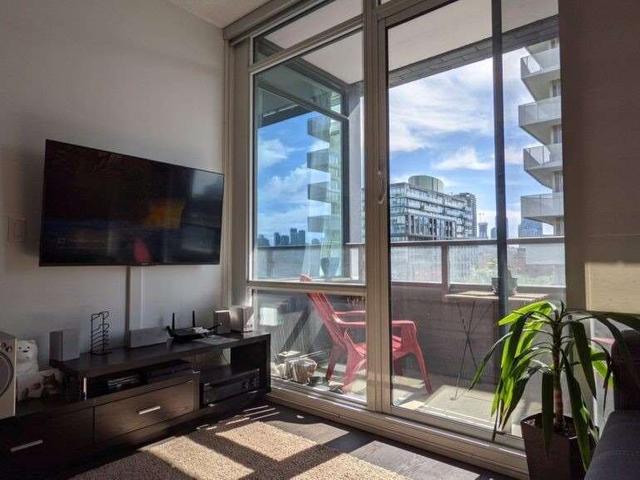 S311 - 120 Bayview Ave
