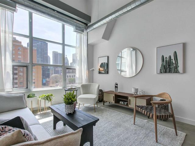 501 - 135 Dalhousie St