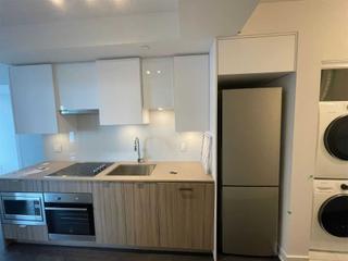 2205 Nt - 99 Broadway Ave