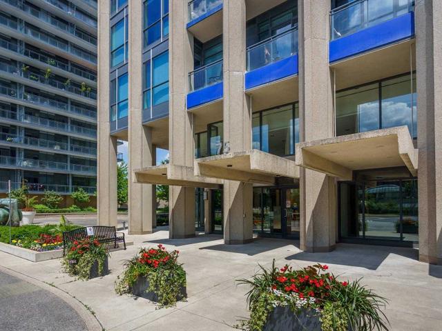 513 - 75 The Donway W