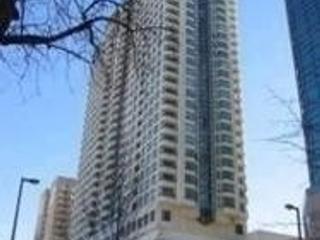 708 - 33 Empress Ave