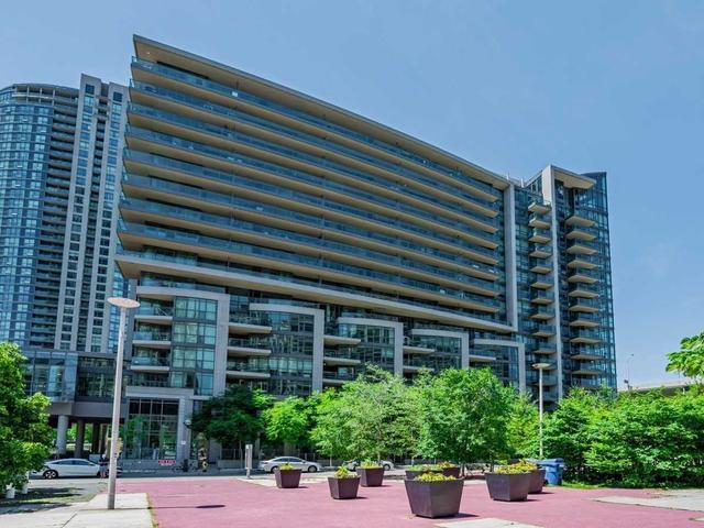 1065 - 209 Fort York Blvd